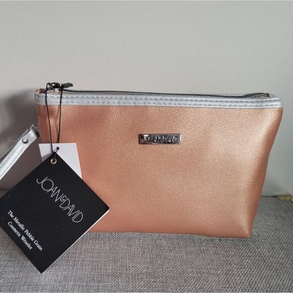 New Joan & David Metallic Pebble Grain Cosmetic Makeup Handbag Wristlet - Picture 1 of 8